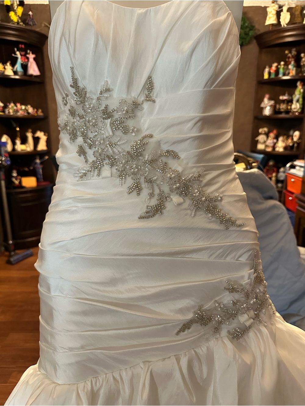 White Beaded Strapless Women’s Dress